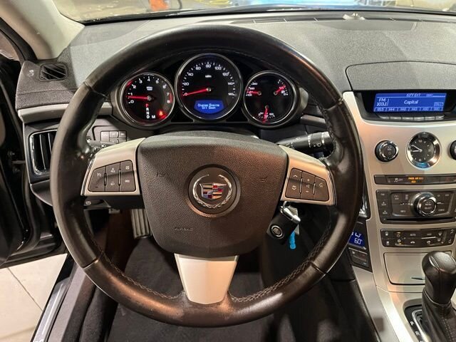
								2013 Cadillac CTS Luxury full									