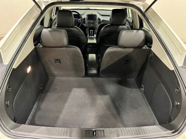 
								2014 Chevrolet Volt Base full									