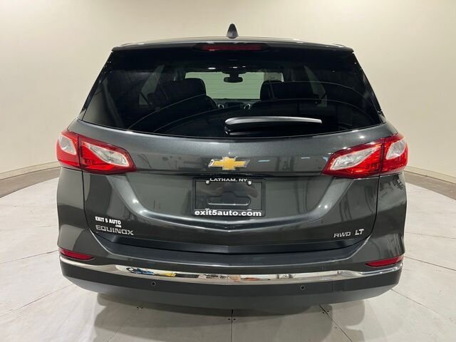 
								2021 Chevrolet Equinox LT w/ Apple Car Play full									