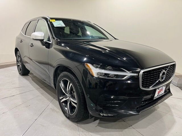 
								2018 Volvo XC60 T5 R-Design full									