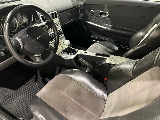 
								2005 Chrysler Crossfire Base full									