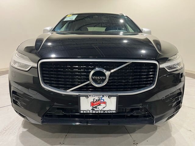 
								2018 Volvo XC60 T5 R-Design full									