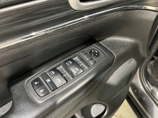 
								2019 Jeep Grand Cherokee Limited full									