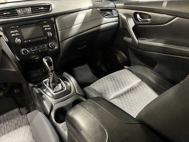 
								2017 Nissan Rogue S full									