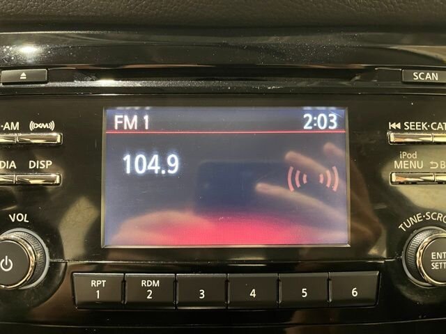 
								2017 Nissan Rogue S full									