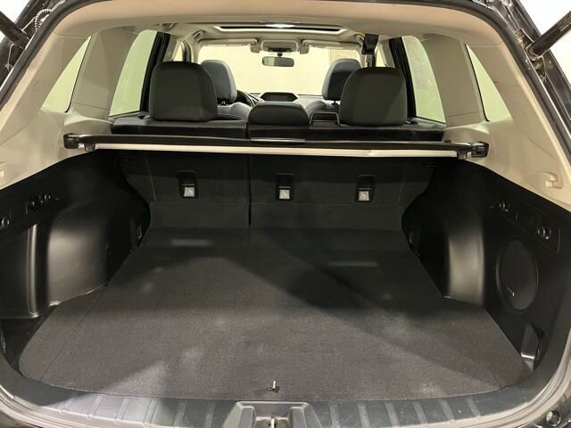 
								2020 Subaru Forester Sport w/ Apple Car Play full									