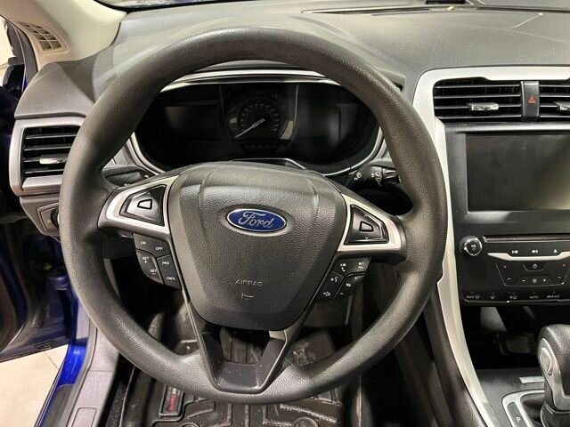 
								2014 Ford Fusion SE full									