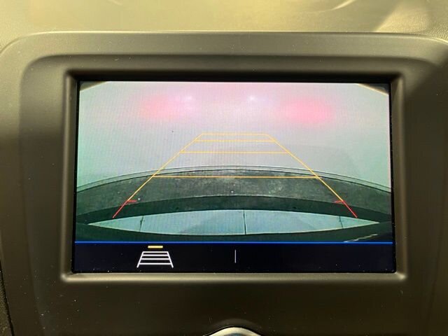 
								2021 Chevrolet Equinox LT w/ Apple Car Play full									