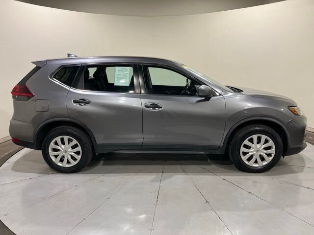 
								2019 Nissan Rogue S full									