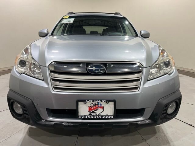 
								2014 Subaru Outback 2.5i Premium full									