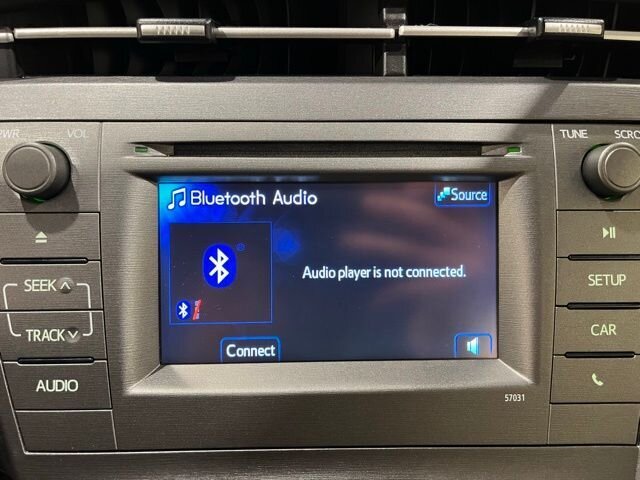 
								2012 Toyota Prius One full									