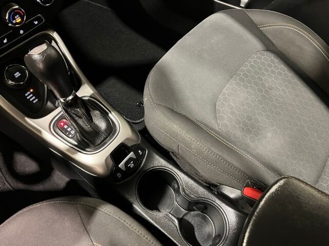 
								2018 Jeep Compass Sport full									