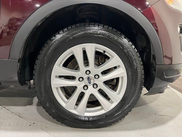 
								2018 Ford Explorer XLT w/ Apple Car Play and Navigation full									