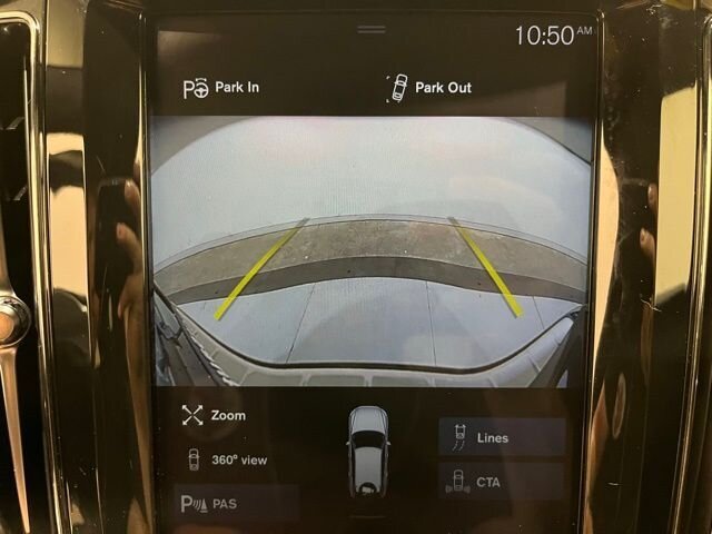 
								2018 Volvo XC60 T5 R-Design full									