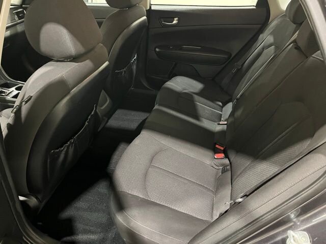 
								2017 Kia Optima LX full									