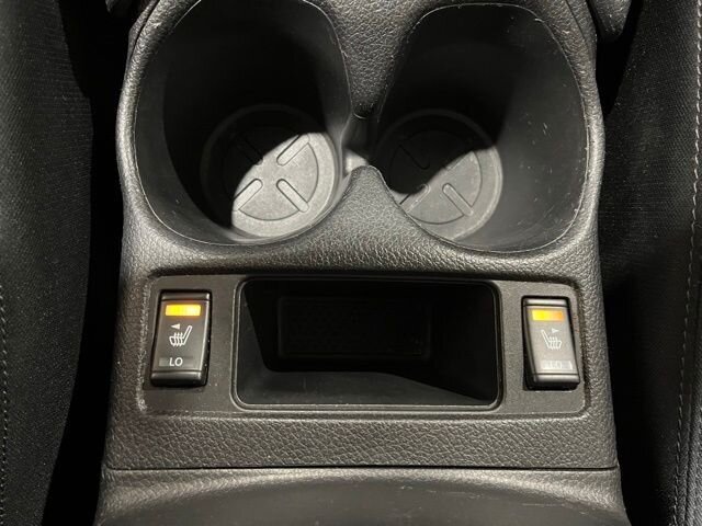 
								2018 Nissan Rogue SV w/ Apple Car Play full									