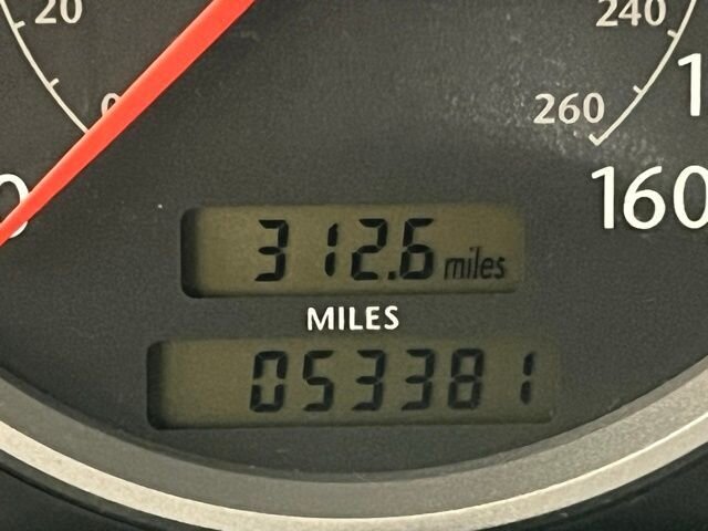 
								2005 Chrysler Crossfire Base full									