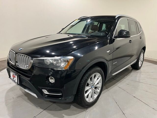 
								2017 BMW X3 xDrive28i w/Navigation full									