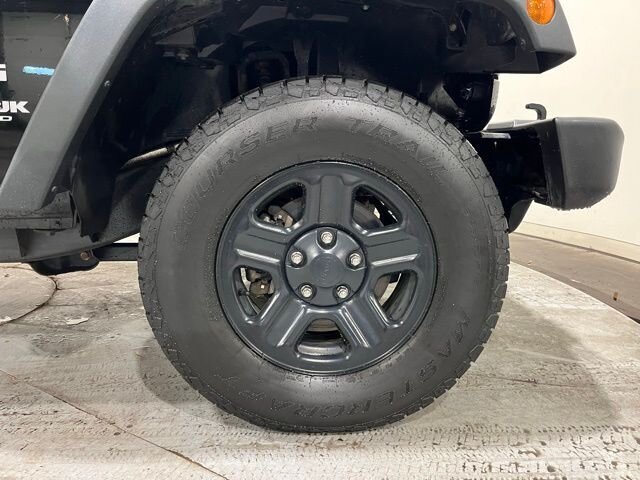 
								2018 Jeep Wrangler JK Unlimited Unlimited Sport full									