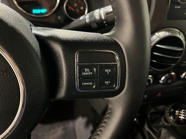 
								2018 Jeep Wrangler JK Unlimited Unlimited Sport full									