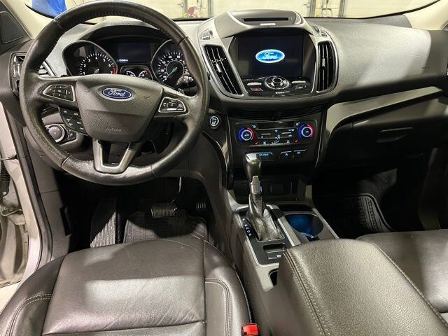 
								2017 Ford Escape Titanium w/ Navigation full									