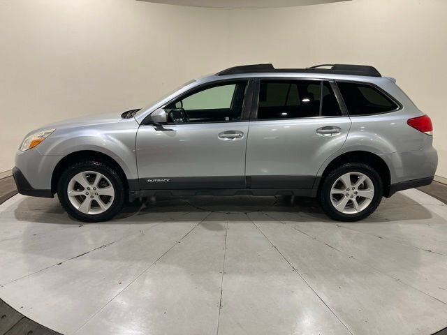 
								2014 Subaru Outback 2.5i Premium full									