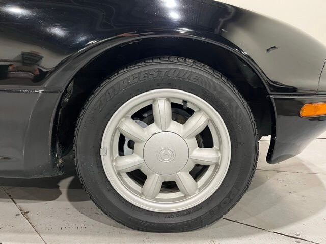 
								1993 Mazda MX-5 Miata Base full									