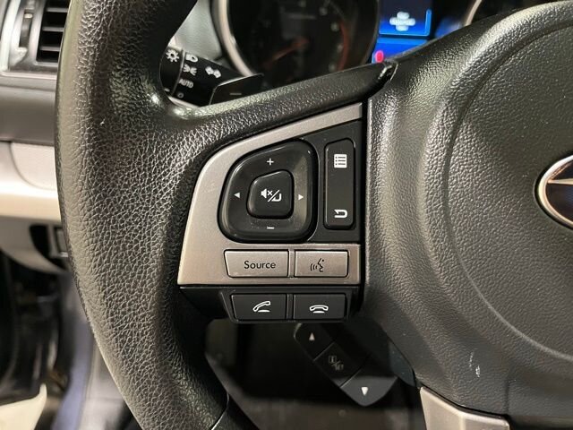 
								2015 Subaru Outback 2.5i full									