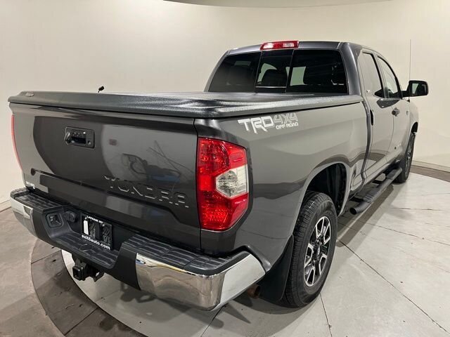 
								2014 Toyota Tundra SR5 full									
