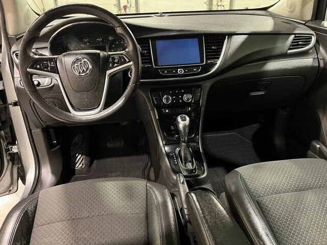 
								2017 Buick Encore Preferred full									