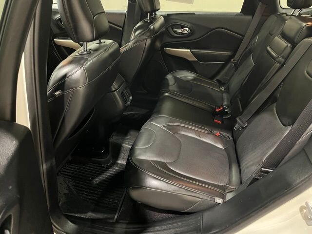 
								2018 Jeep Cherokee Limited full									
