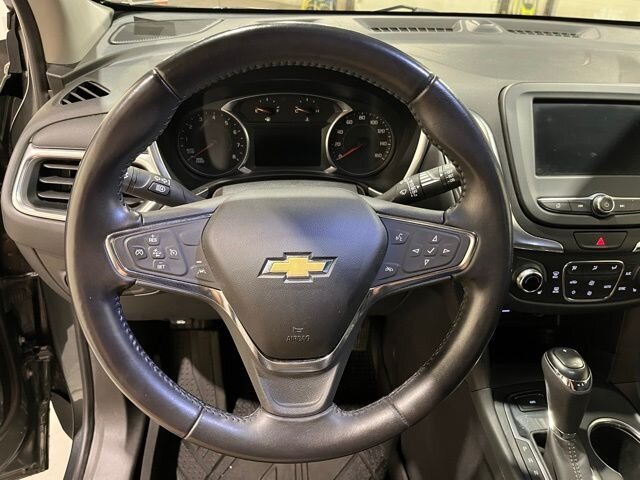 
								2021 Chevrolet Equinox LT w/ Apple Car Play full									