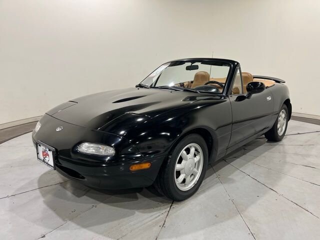 
								1993 Mazda MX-5 Miata Base full									