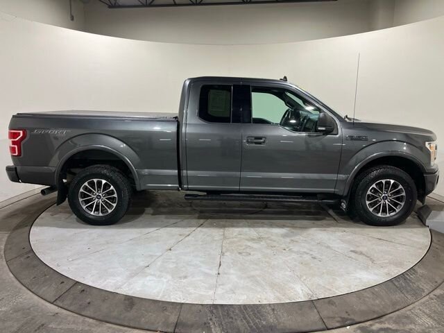 
								2019 Ford F-150 XLT full									