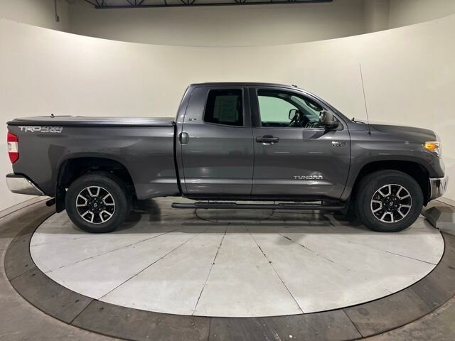 
								2014 Toyota Tundra SR5 full									