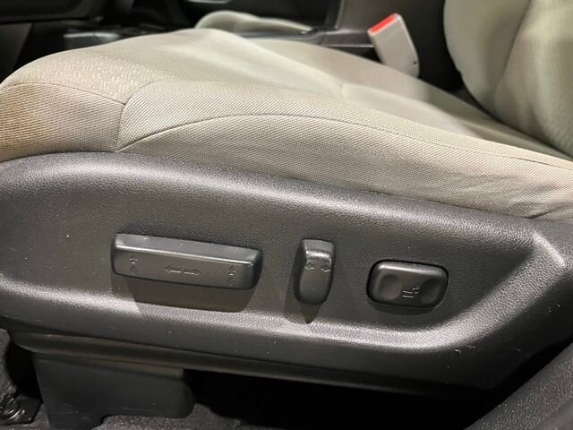 
								2016 Honda CR-V EX full									