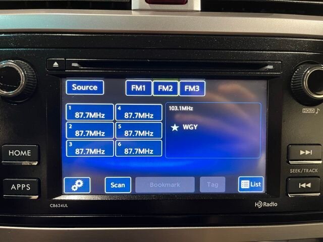 
								2015 Subaru Outback 2.5i full									