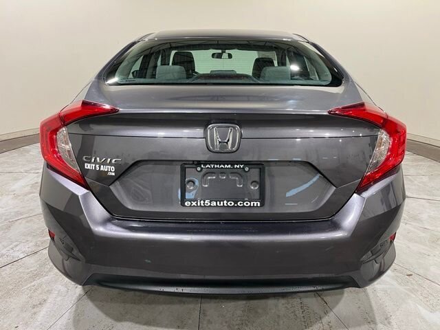 
								2016 Honda Civic EX full									