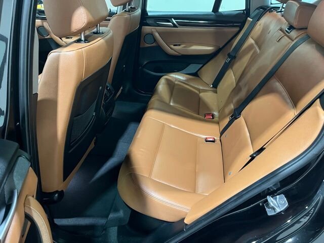 
								2017 BMW X3 xDrive28i w/Navigation full									