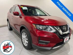 2018 Nissan Rogue SV w/ Apple Car Play
