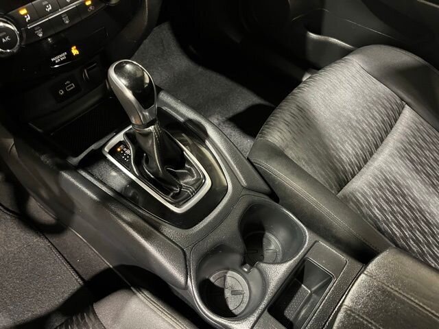 
								2019 Nissan Rogue S full									