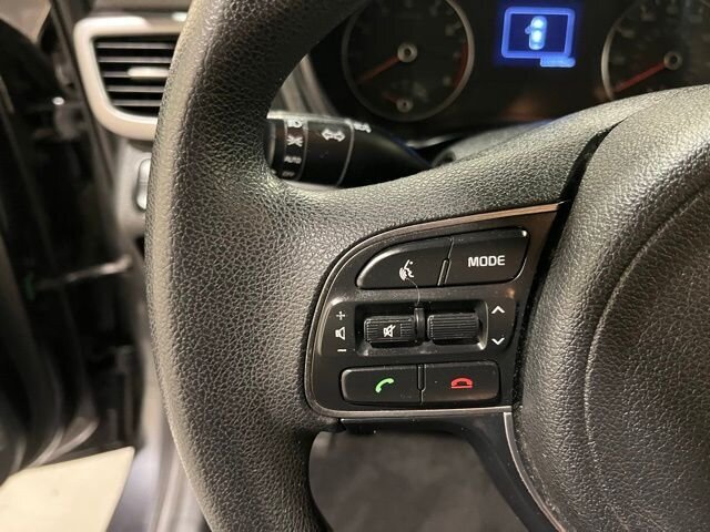 
								2017 Kia Optima LX full									