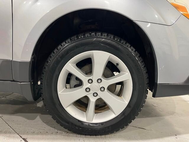 
								2014 Subaru Outback 2.5i Premium full									