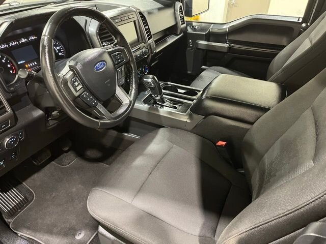 
								2019 Ford F-150 XLT full									