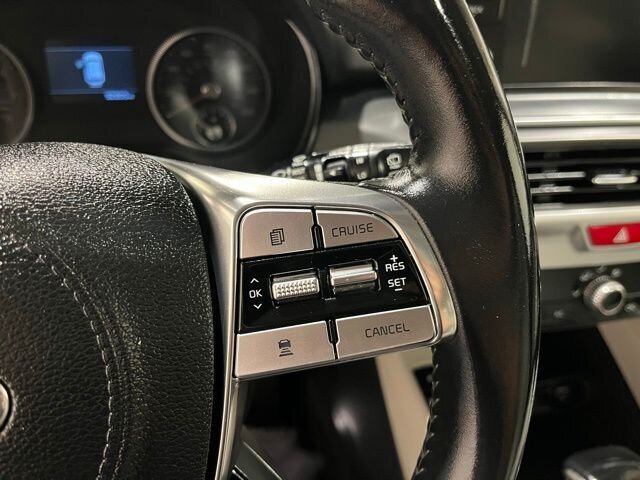 
								2020 Kia Telluride S full									