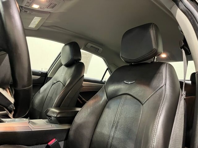 
								2013 Cadillac CTS Luxury full									