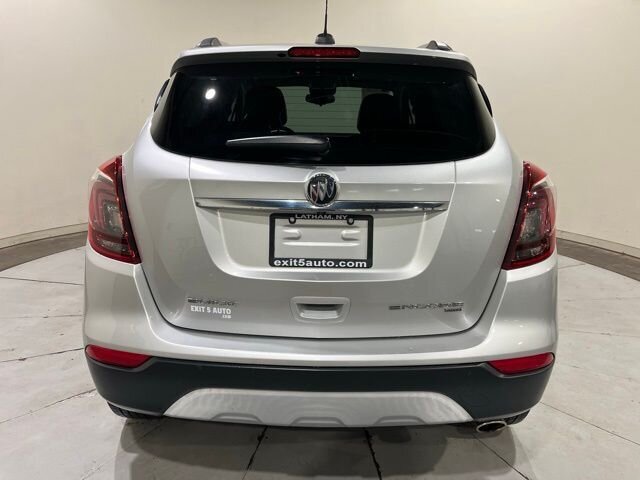 
								2017 Buick Encore Preferred full									