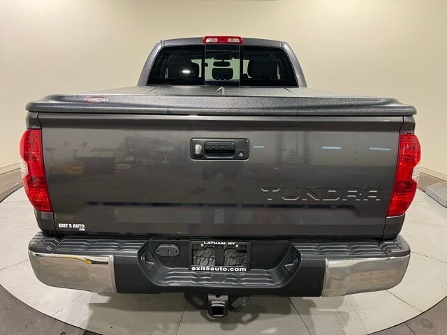 
								2014 Toyota Tundra SR5 full									