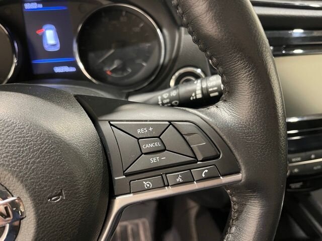 
								2018 Nissan Rogue SV w/ Apple Car Play full									