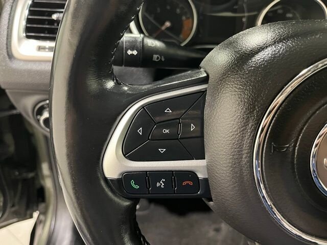 
								2018 Jeep Compass Sport full									